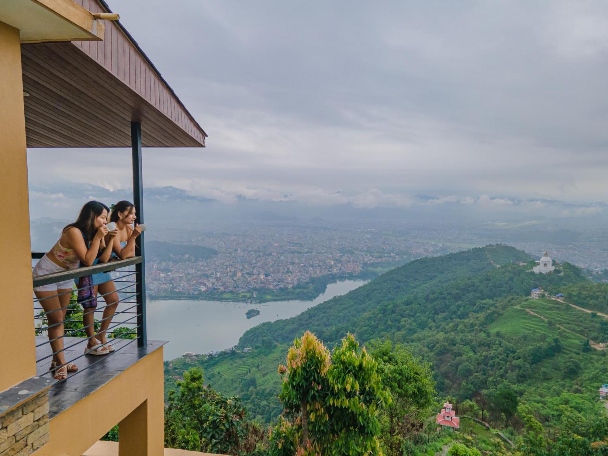 รานีบัน รีทรีต Hotel โพคารา ภายนอก รูปภาพ