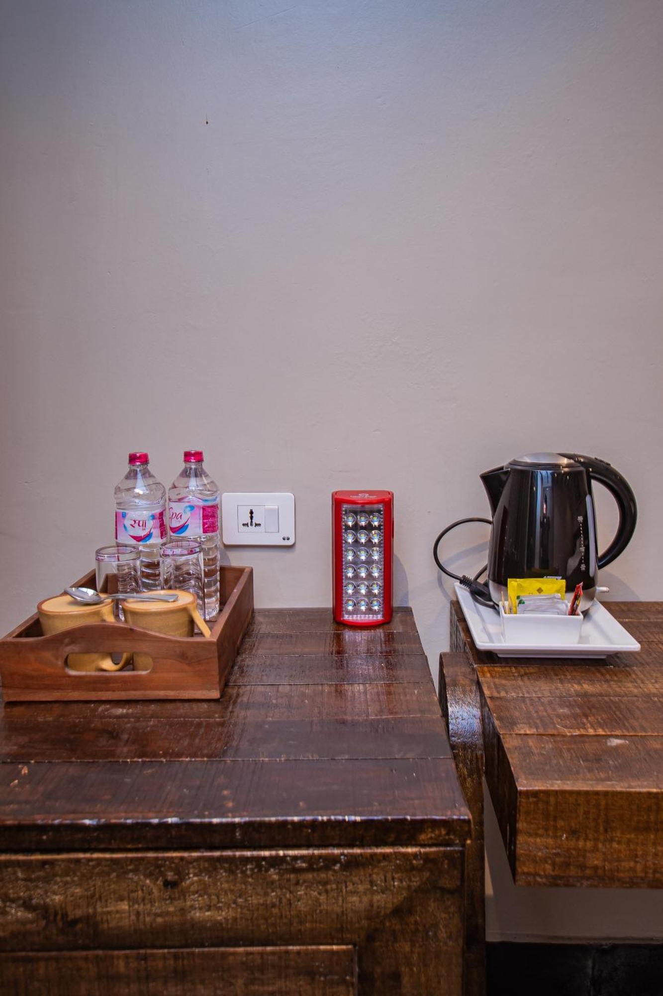 รานีบัน รีทรีต Hotel โพคารา ภายนอก รูปภาพ